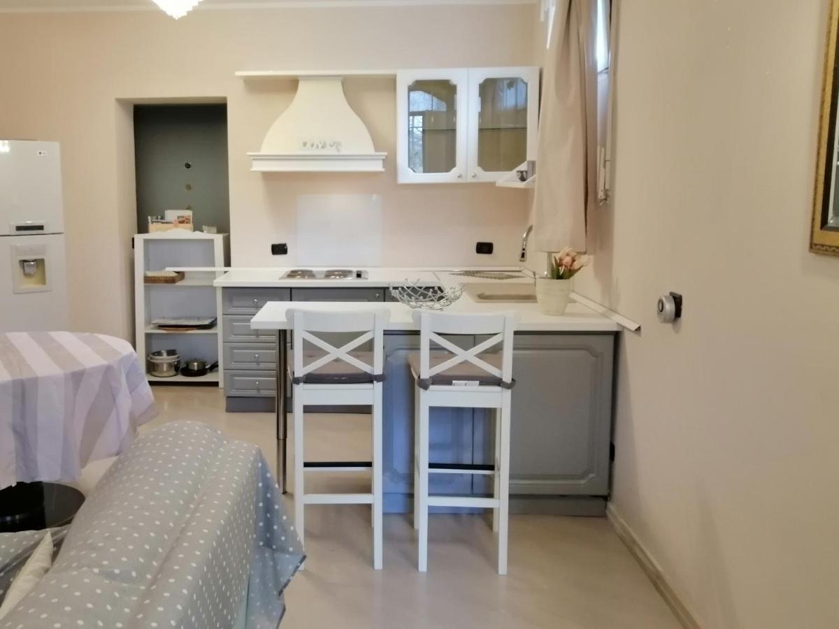 Casa In Collina "La Farfalla" Riparbella Eksteriør bilde