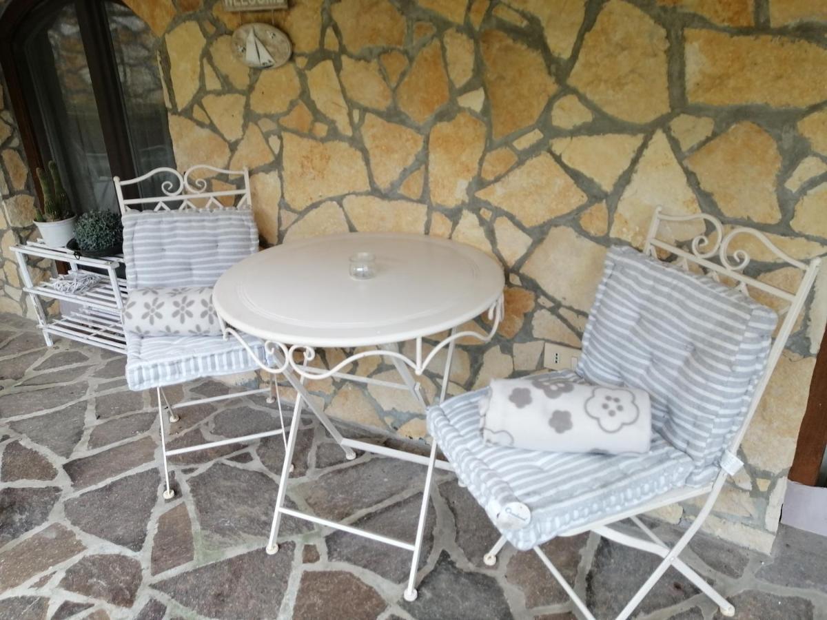 Casa In Collina "La Farfalla" Riparbella Eksteriør bilde