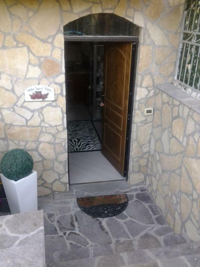 Casa In Collina "La Farfalla" Riparbella Eksteriør bilde